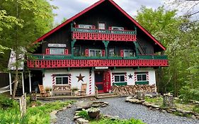 Grunberg Haus Inn & Cabins